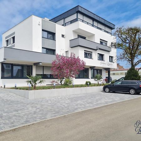 Gaestehaus Zeppelin Uhingen Екстериор снимка